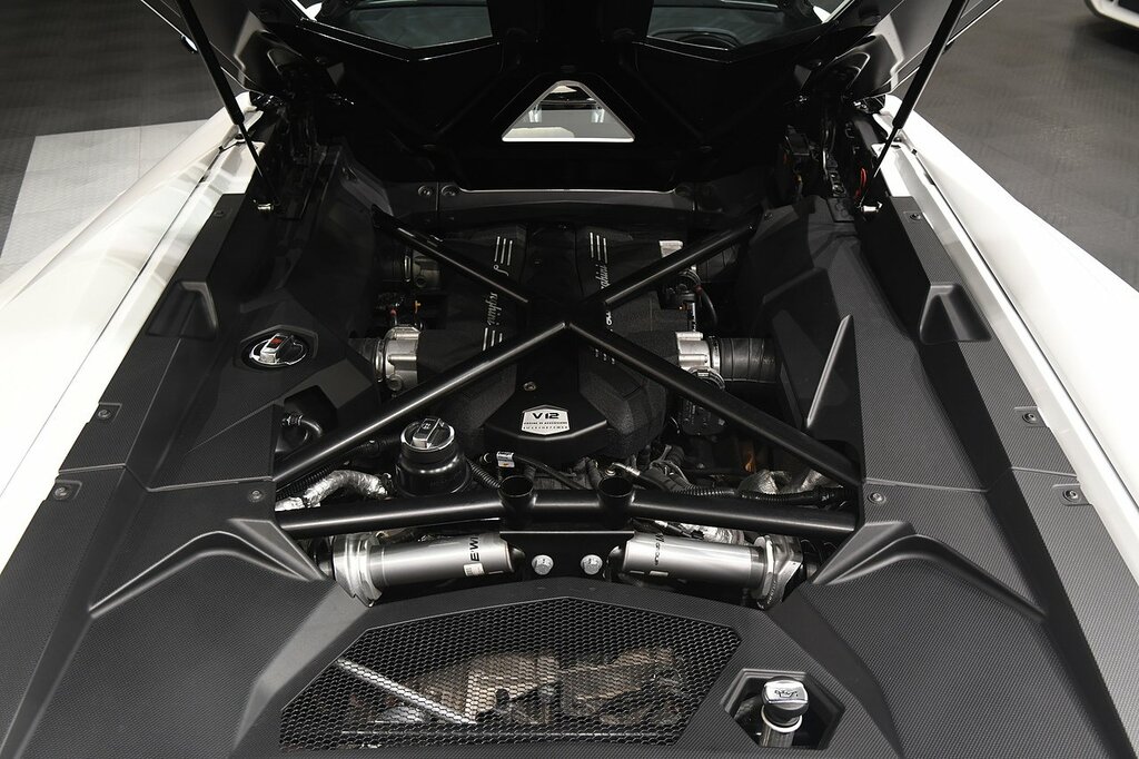 Lamborghini Aventador 6.5 V12 Lp 740-4 S Std  #39