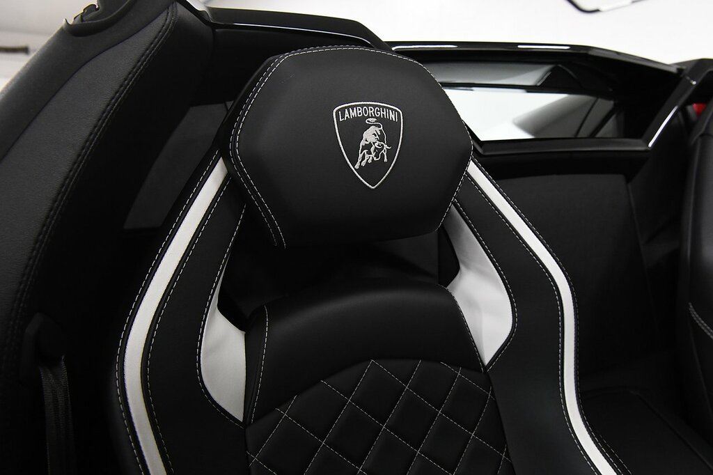 Lamborghini Aventador 6.5 V12 Lp 740-4 S Std  #9