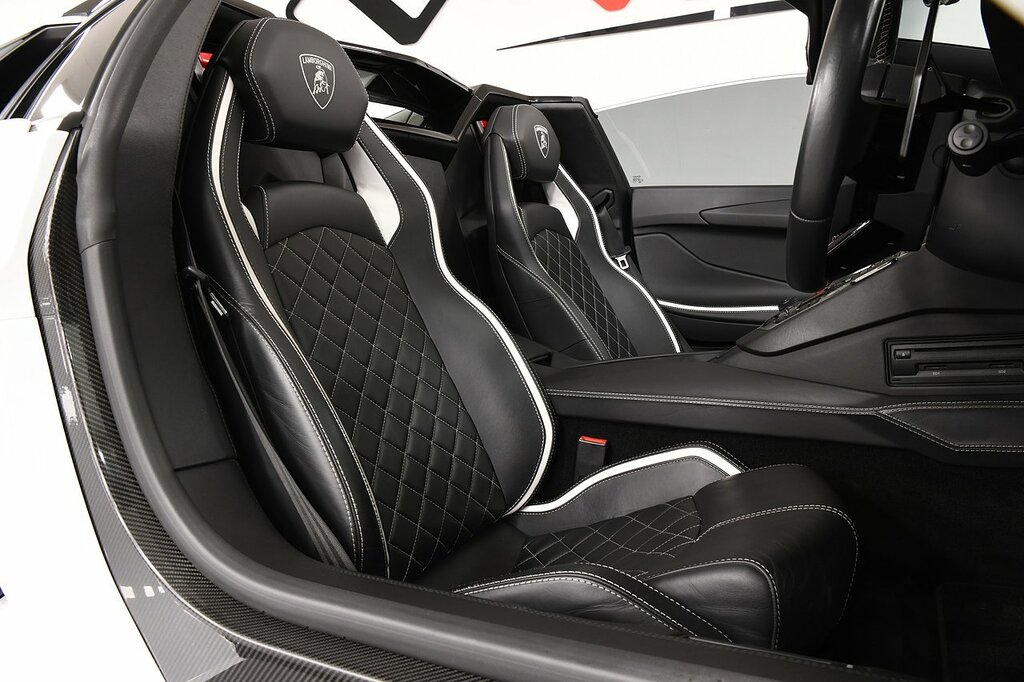 Lamborghini Aventador 6.5 V12 Lp 740-4 S Std  #7