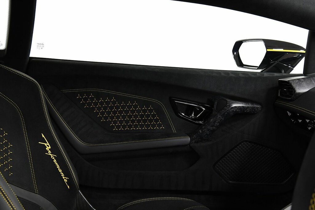 Lamborghini Huracan Performante  #14