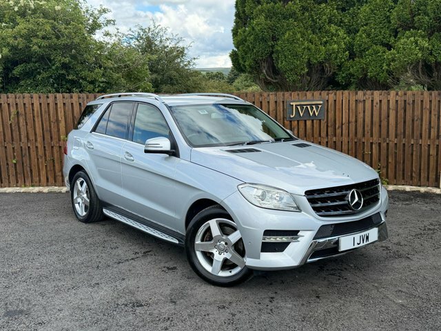Mercedes-Benz M Class Ml250 Bluetec Amg Sport Silver
