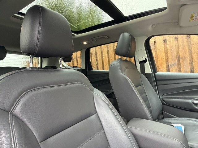 Ford Kuga Manual MJ17CRX White #5