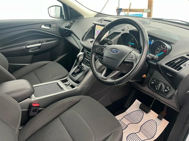 Ford Kuga Tdci Ecoblue Zetec Suv PO19EXS White #3