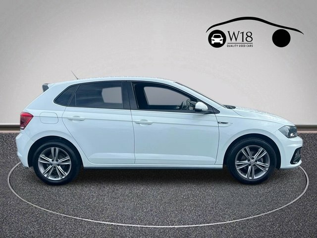 Volkswagen Polo Tsi Gpf R-line Hatchback DE68UMM White #2