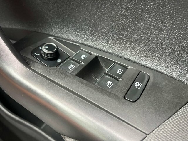 Volkswagen Polo Se Hatchback SX67BNF Silver #4