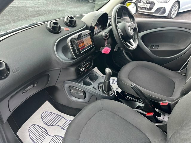 Smart Forfour Urbanshadow Hatchback White #5