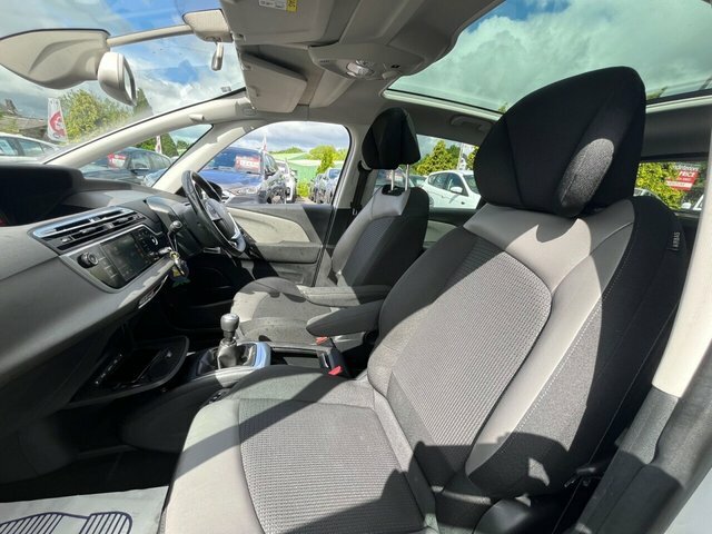 Citroen C4 Picasso Bluehdi Flair Mpv White #6