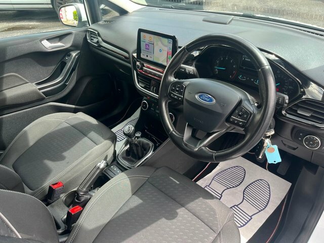 Ford Fiesta Ti-vct Zetec Hatchback White #2
