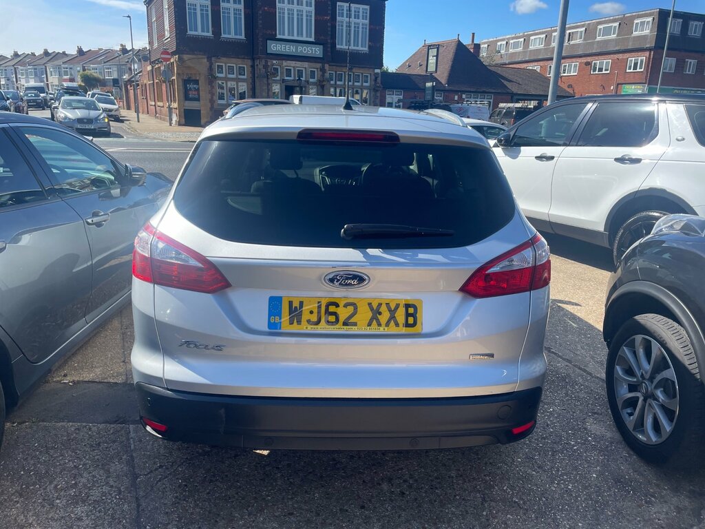 Ford Focus 1.6 Zetec Estate Powershift Euro 5 125 Silver #5