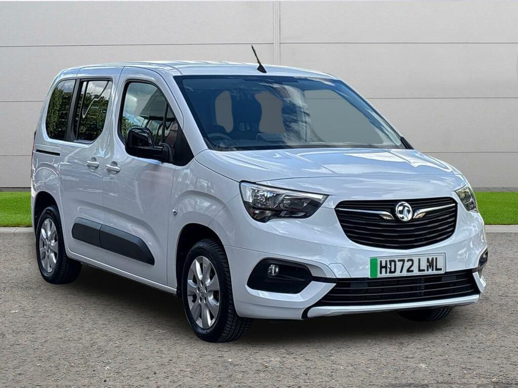 Vauxhall Combo-e Life 50Kwh Design 7.4Kw Charger White