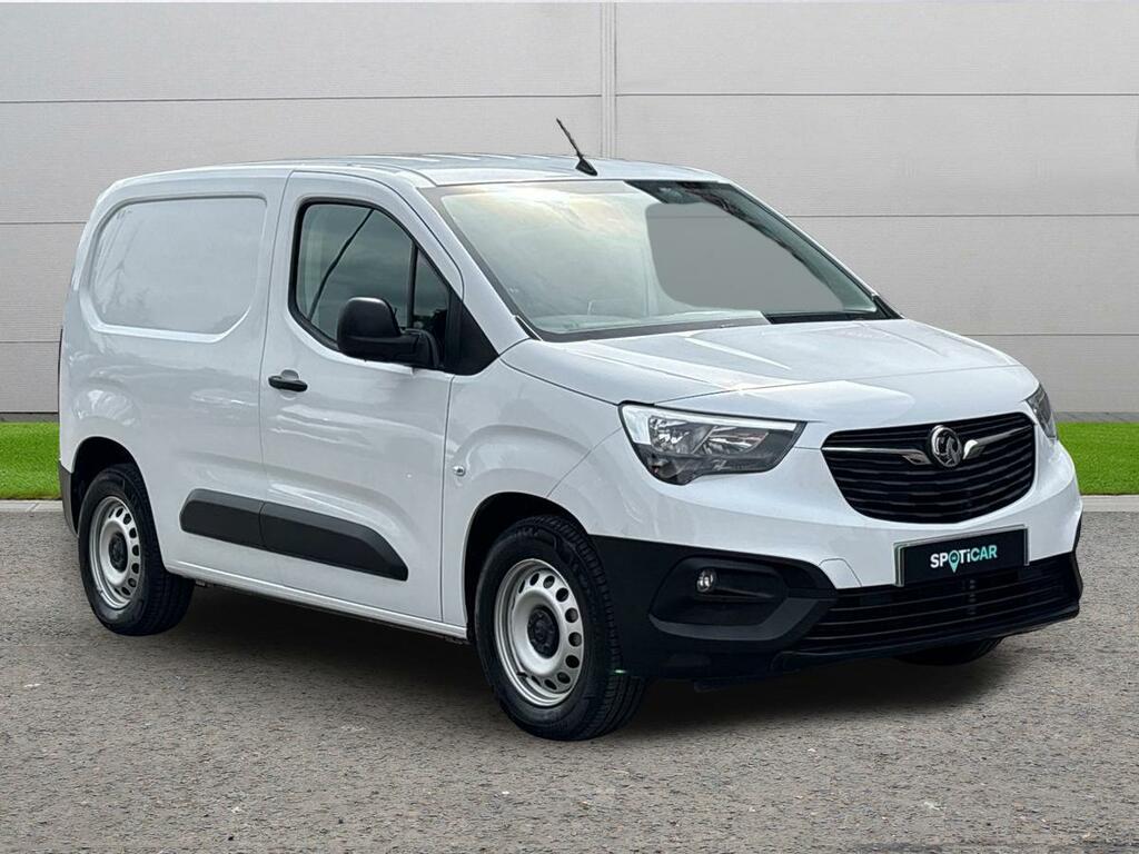 Vauxhall Combo-e Life 2300 50Kwh Prime L1 7.4Kw Charger White