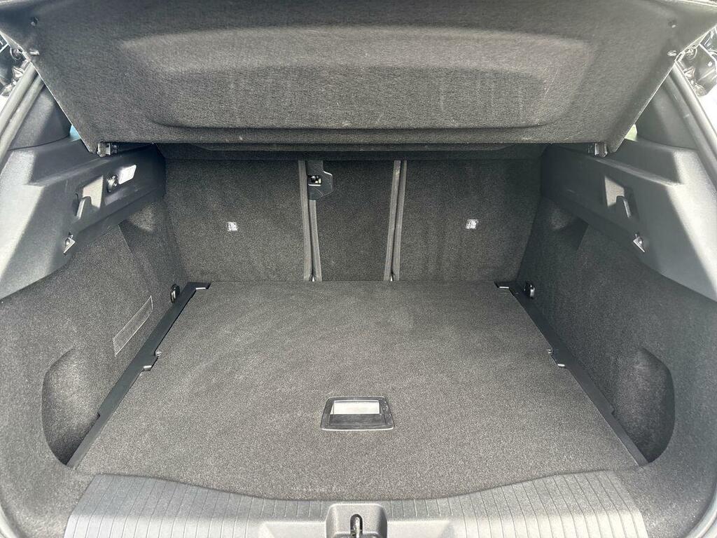 Vauxhall Grandland Hatchback White #27