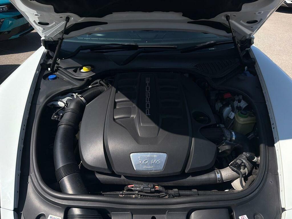 Porsche Panamera 4.8 V8 Gts Pdk Blue #32