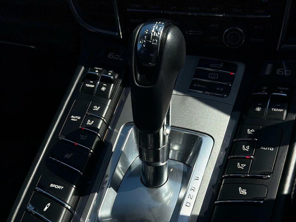 Porsche Panamera 4.8 V8 Gts Pdk Blue #24