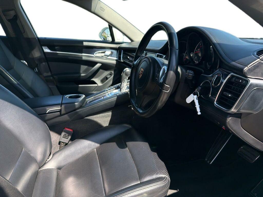 Porsche Panamera 4.8 V8 Gts Pdk Blue #9