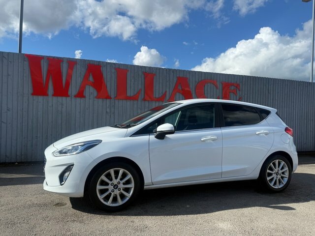 Ford Fiesta Hatchback CE70YOJ White #5