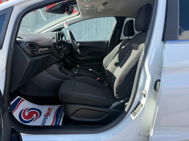 Ford Fiesta Hatchback CE70YOJ White #2