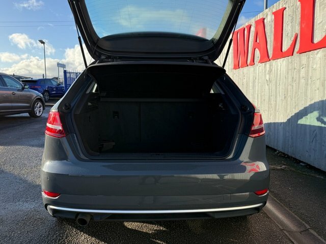 Audi A3 1.6 Tdi Sport White #28