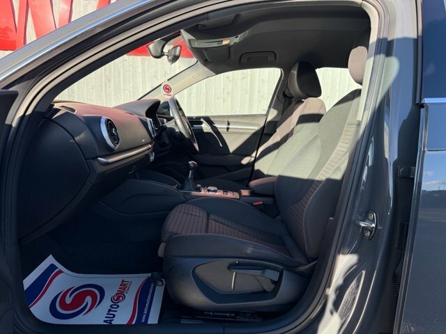 Audi A3 1.6 Tdi Sport White #11
