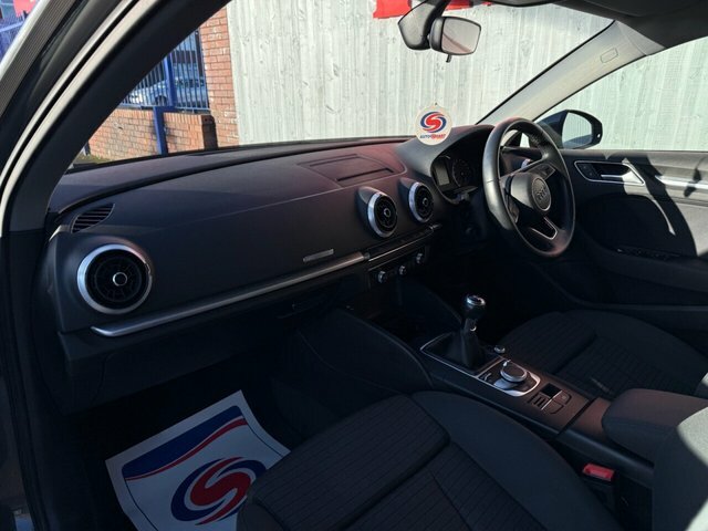 Audi A3 1.6 Tdi Sport White #17