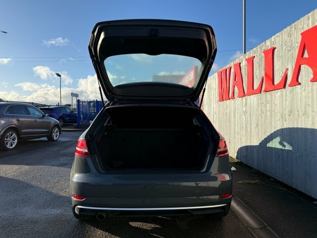 Audi A3 1.6 Tdi Sport White #26