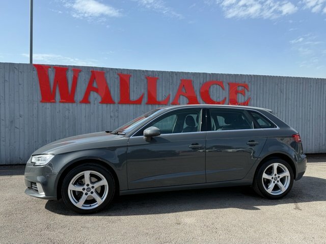 Audi A3 2.0 Tfsi Black Edition Sportback S Tron Black #1