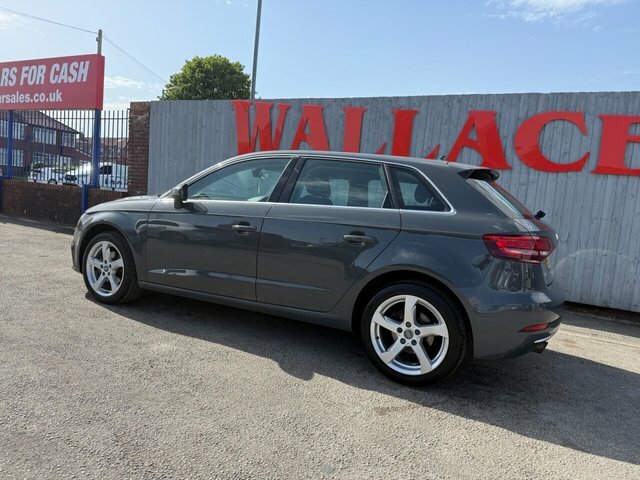 Audi A3 2.0 Tfsi Black Edition Sportback S Tron Black #36