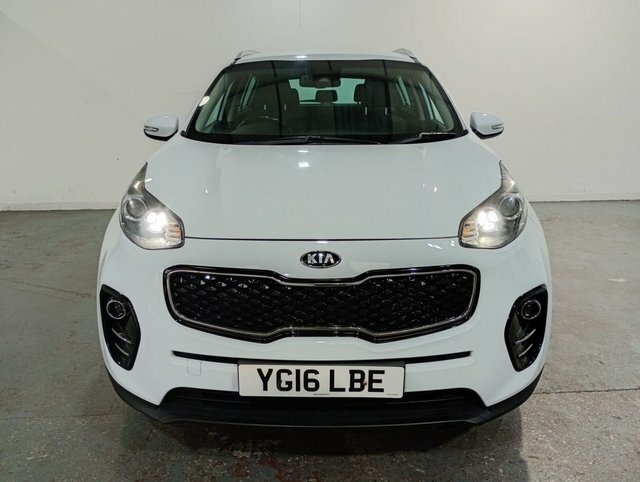Kia Sportage Crdi 2 Suv YG16LBE White #2