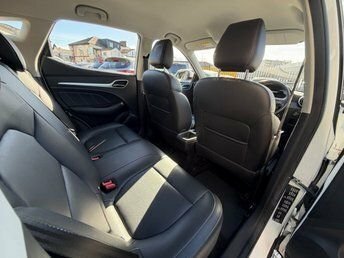 MG ZS 1.5 Vti-tech Exclusive Euro 6 Ss White #17