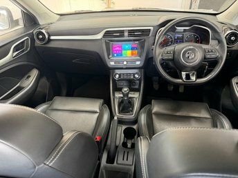 MG ZS 1.5 Vti-tech Exclusive Euro 6 Ss White #8