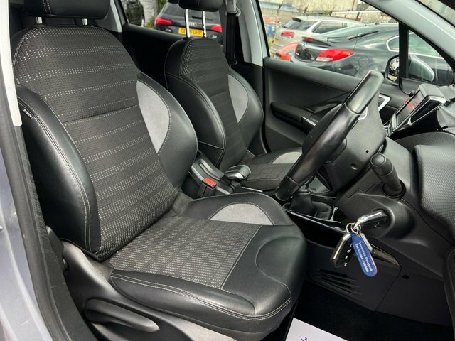 Peugeot 2008 Grey #20