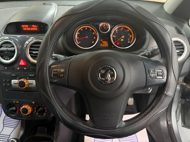 Vauxhall Corsa 16V Se Hatchback Silver #6