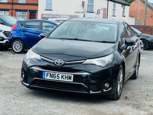 Toyota Avensis 1.8 V-matic Business Edition Euro 6 Black #3
