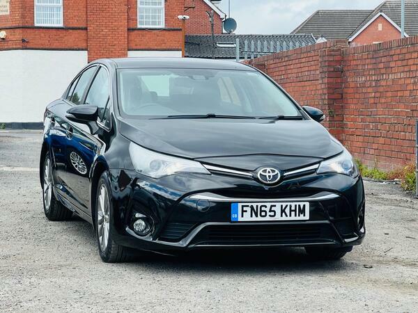 Toyota Avensis 1.8 V-matic Business Edition Euro 6 Black #6