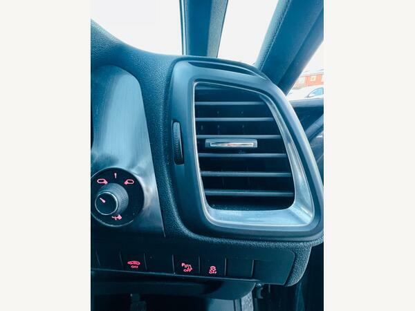 DS DS 5 2.0 Bluehdi Performance Line Black #23