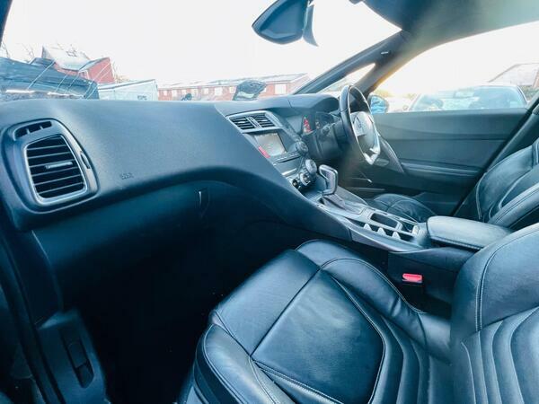 DS DS 5 2.0 Bluehdi Performance Line Black #27