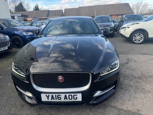 Jaguar XE 2.0D R-sport Euro 6 Ss Black #2