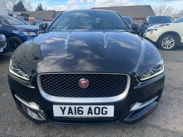 Jaguar XE 2.0D R-sport Euro 6 Ss Black #3