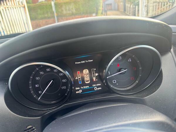 Jaguar XE Xe R-sport I Green #19