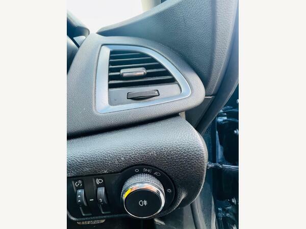 Vauxhall Astra 1.6 Cdti Ecoflex 94G Tech Line Hatchback Diese Black #25