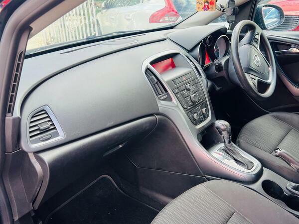 Vauxhall Astra 1.6 Cdti Ecoflex 94G Tech Line Hatchback Diese Black #20