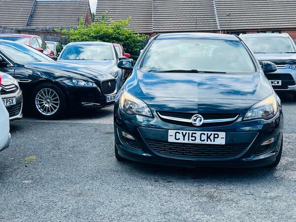 Vauxhall Astra 1.6 Cdti Ecoflex 94G Tech Line Hatchback Diese Black #2