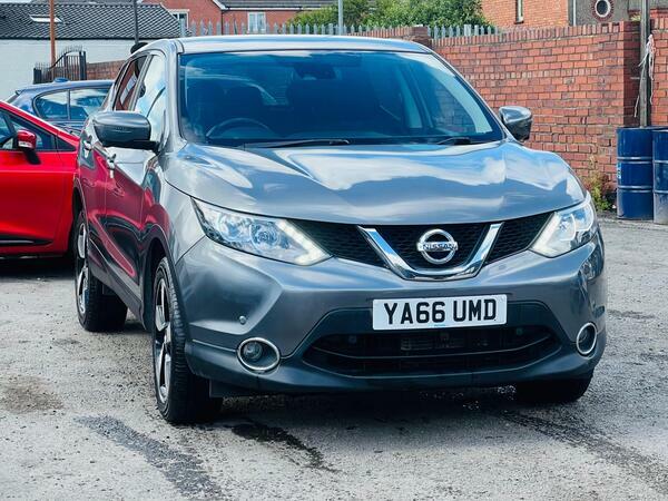 Nissan Qashqai 1.2 Dig-t N-connecta Xtron 2Wd Euro 6 Ss YA66UMD Grey #3