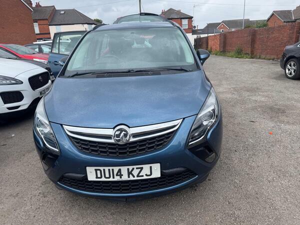 Vauxhall Zafira Tourer 1.8 16V Exclusiv Euro 5 Blue