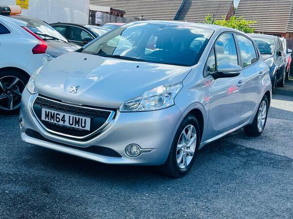 Peugeot 208 2015 65 Puretech Grey #5