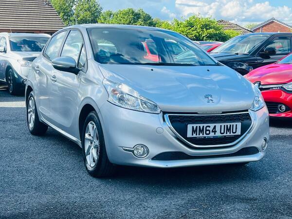 Peugeot 208 2015 65 Puretech Grey #2