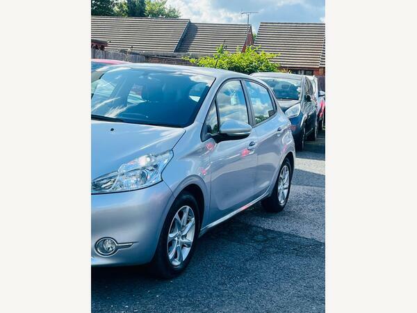 Peugeot 208 2015 65 Puretech Grey #7