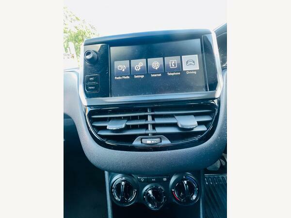 Peugeot 208 2015 65 Puretech Grey #20