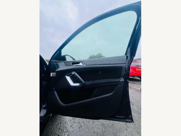 Peugeot 308 308 Active E-thp White #25