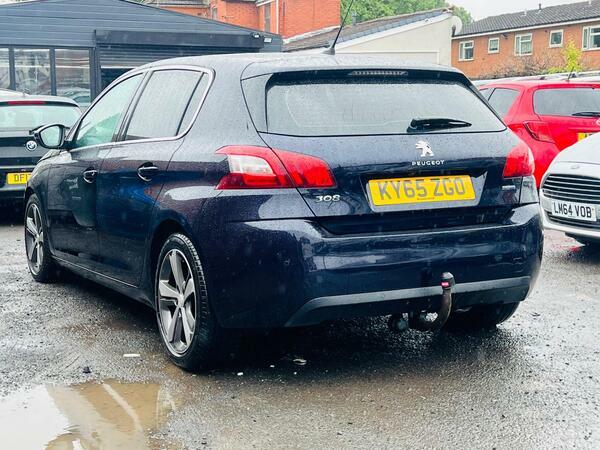 Peugeot 308 308 Active E-thp White #17